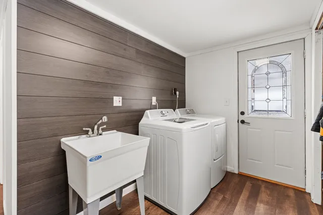 $330,000 | 27995 Benben Lane, Richland Center, WI 53581