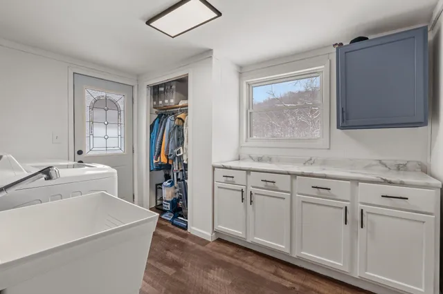 $330,000 | 27995 Benben Lane, Richland Center, WI 53581