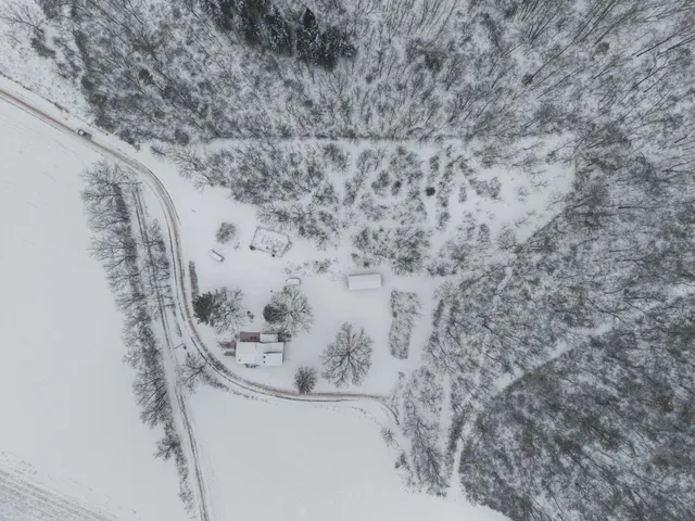 $330,000 | 27995 Benben Lane, Richland Center, WI 53581