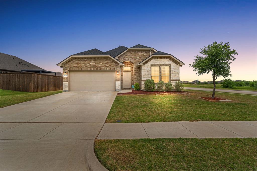 Welcome for 1443 Fox Hollow!