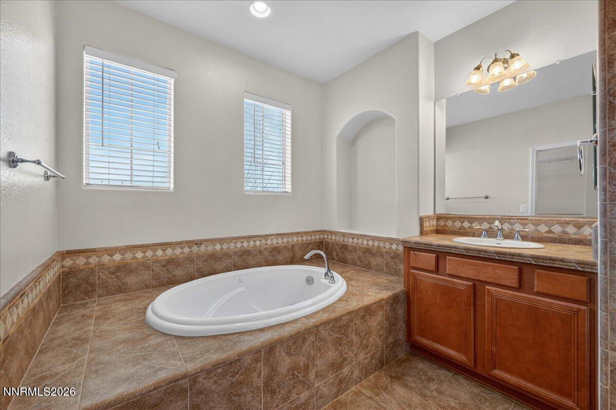 10108 Gold Mine Drive Reno, NV 89521 - Photo 18 of 32 35-DSC_7128