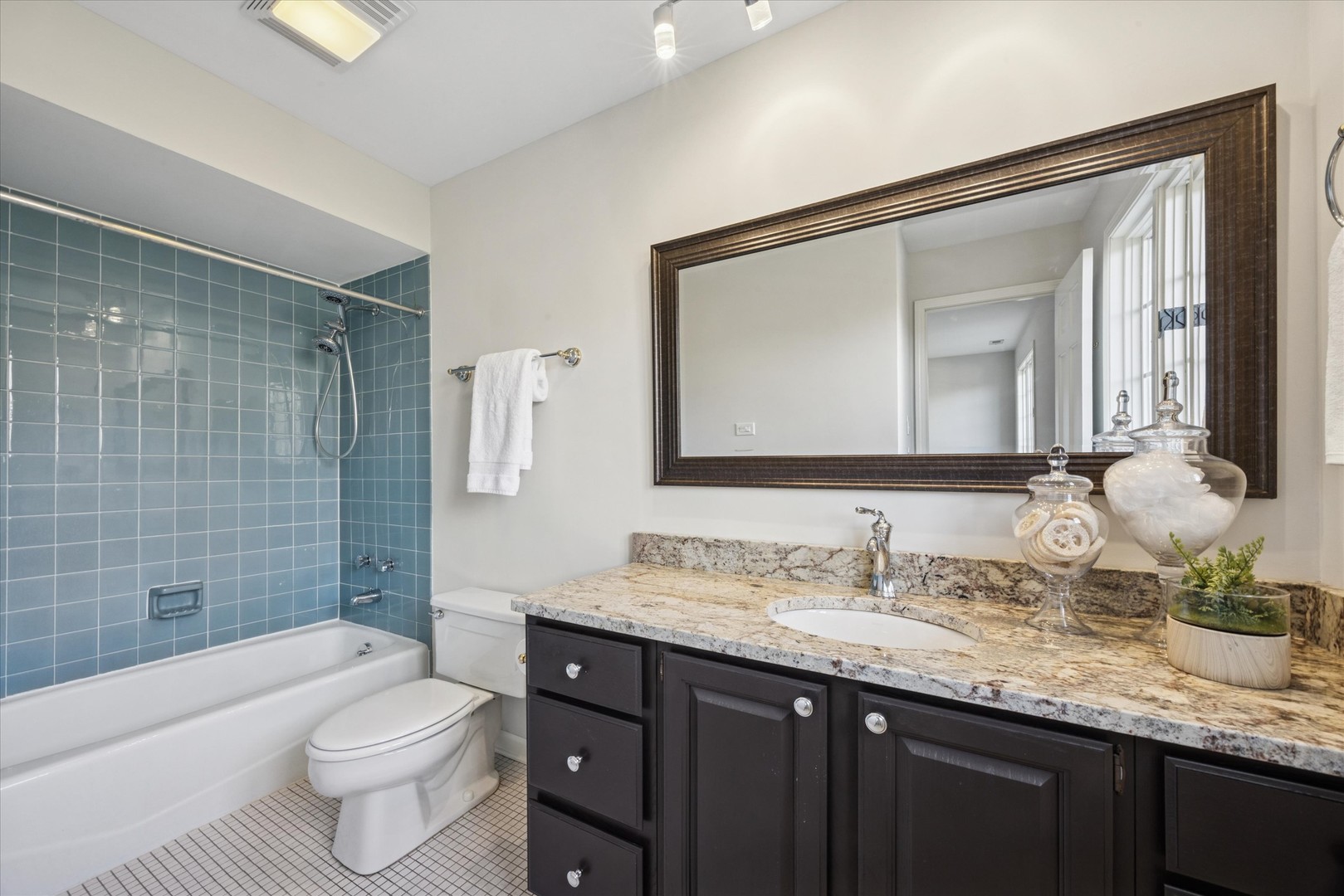 23 Deer Path Trail Burr Ridge, IL 60527 - Photo 20 of 36