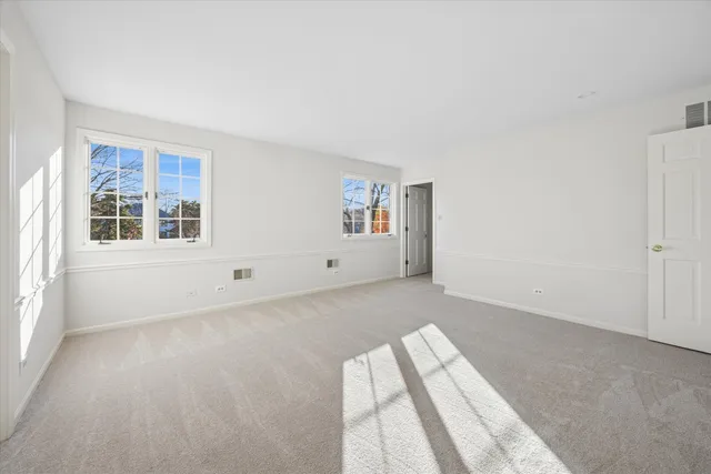 $1,099,000 | 23 Deer Path Trail, Burr Ridge, IL 60527