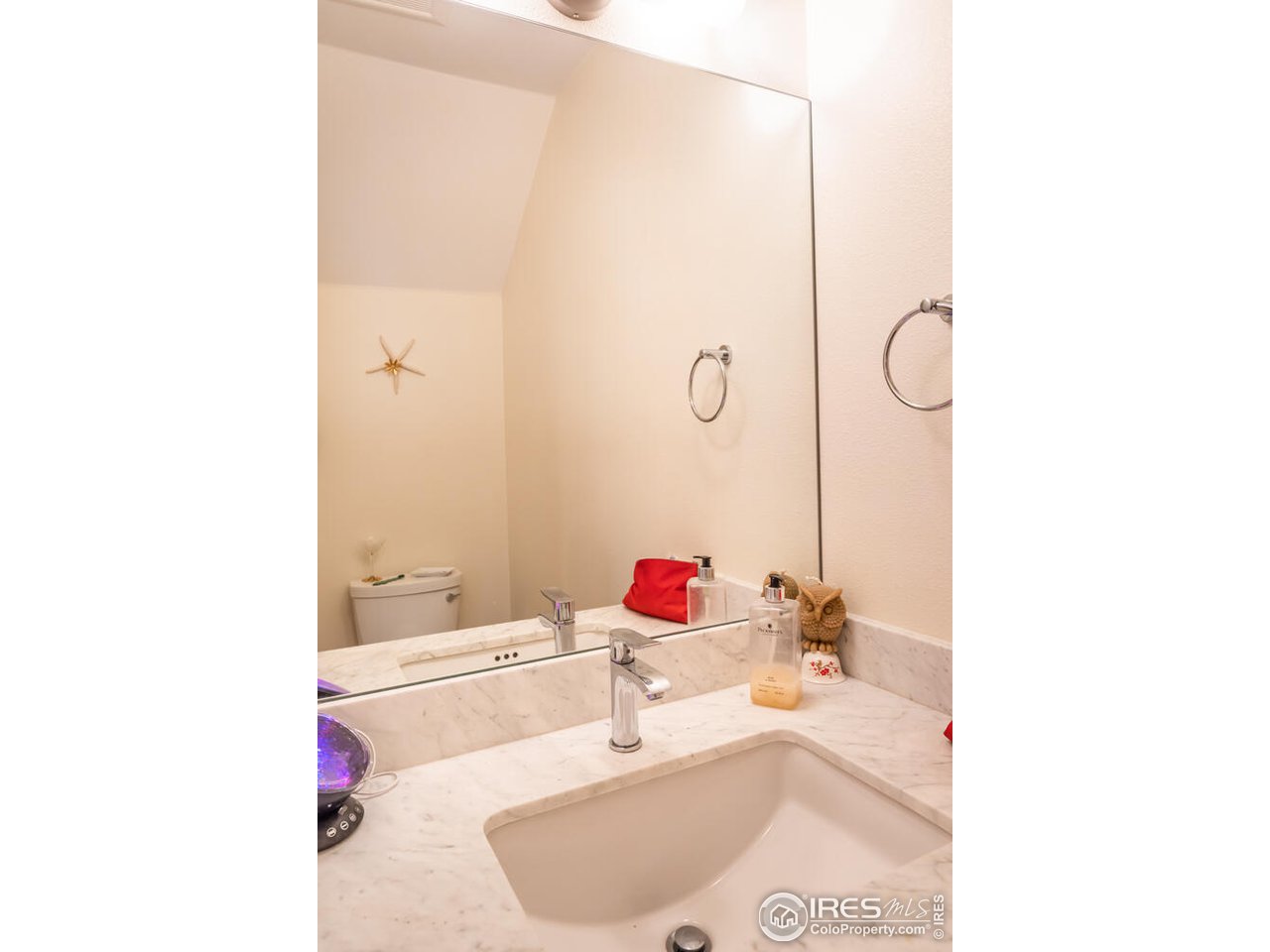 2058 Walnut Street, Unit B Boulder, CO 80302 - Photo 24 of 39 2nd Bath
