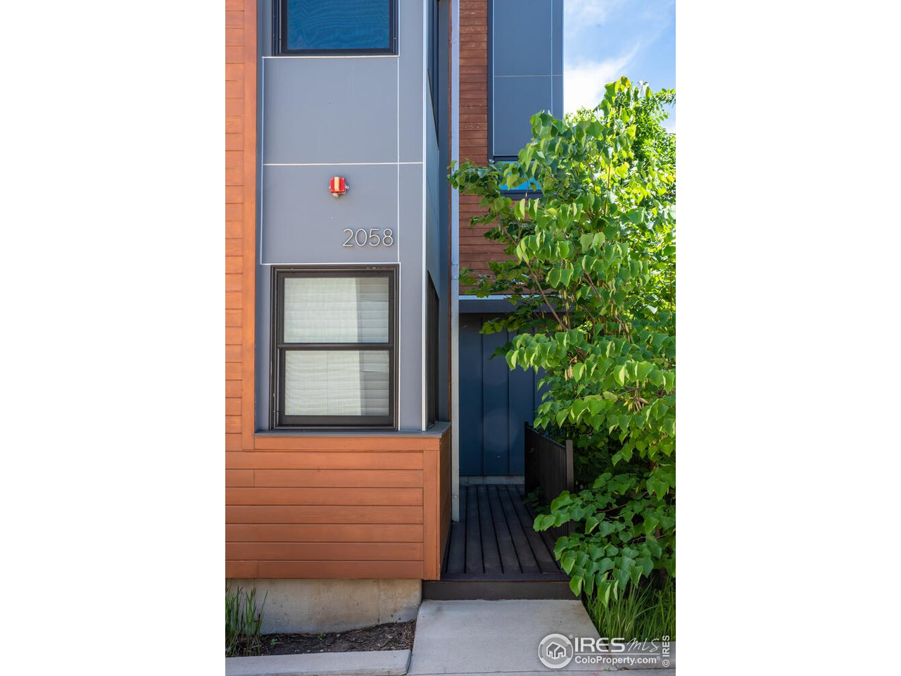 2058 Walnut Street, Unit B Boulder, CO 80302 - Photo 3 of 39