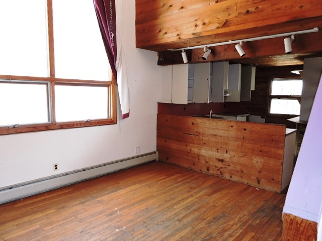 82 Zdon Road Middlesex, VT 05602 - Photo 3 of 14