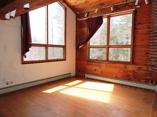 82 Zdon Road Middlesex, VT 05602 - Photo 4 of 14