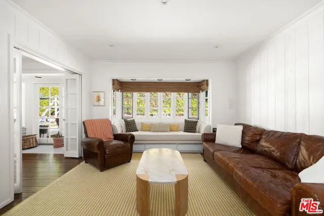 $13,995 | 1456 Roscomare Road, Los Angeles, CA 90077