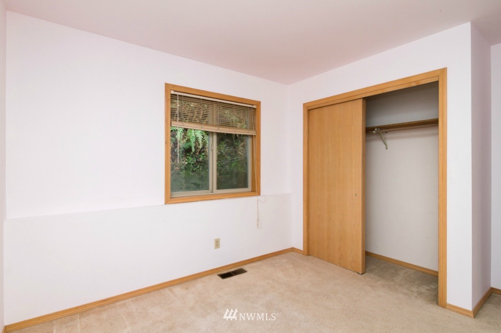 16 Inlet Circle Bellingham, WA 98229 - Photo 12 of 23 Gallery Image 12