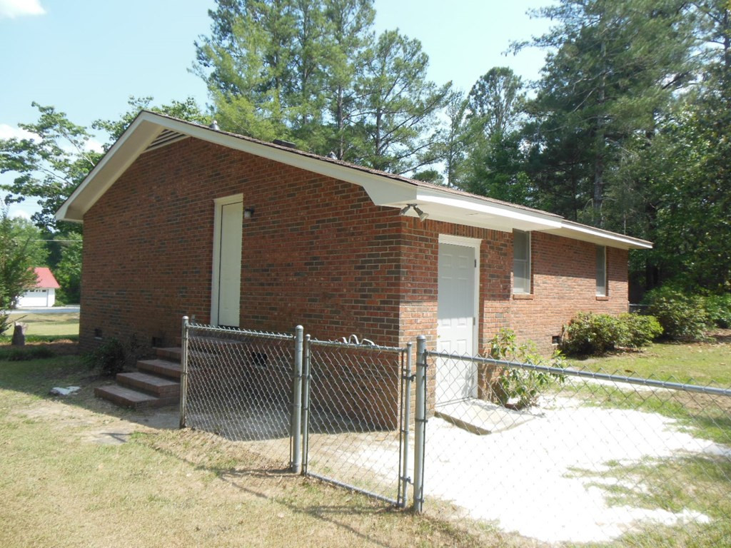 1650 Shillings Bridge Road Orangeburg, SC 29115 - Photo 17 of 19 Photo 17