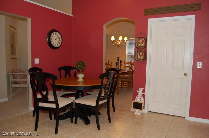 9657 Pritmore Road Jacksonville, FL 32257 - Photo 5 of 12 Breakfast Nook