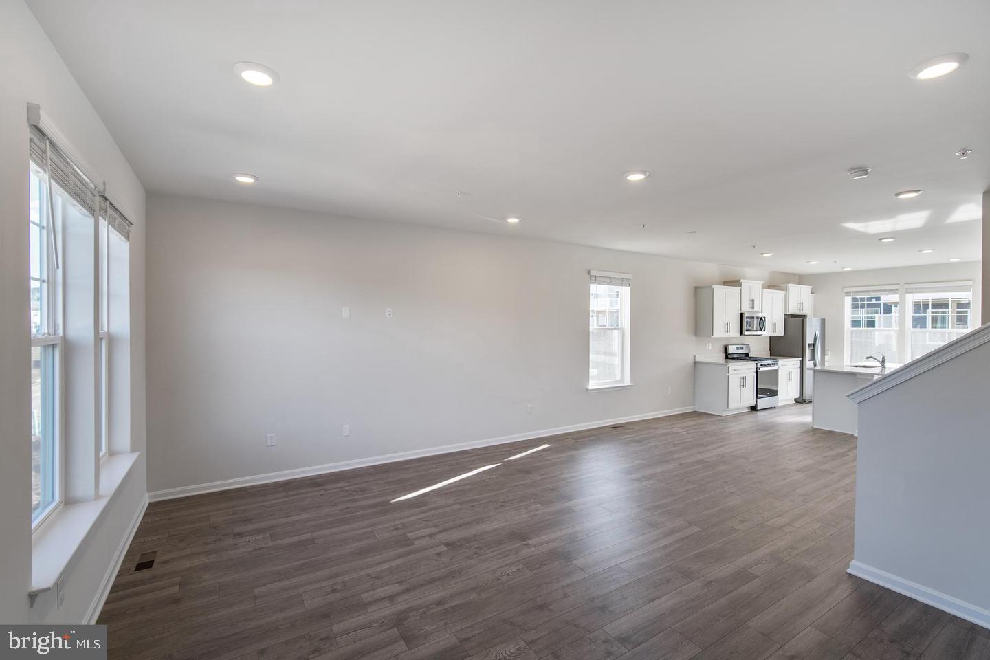 2048 Ruby Turn Bowie, MD 20721 - Photo 3 of 28 Gallery Image 3