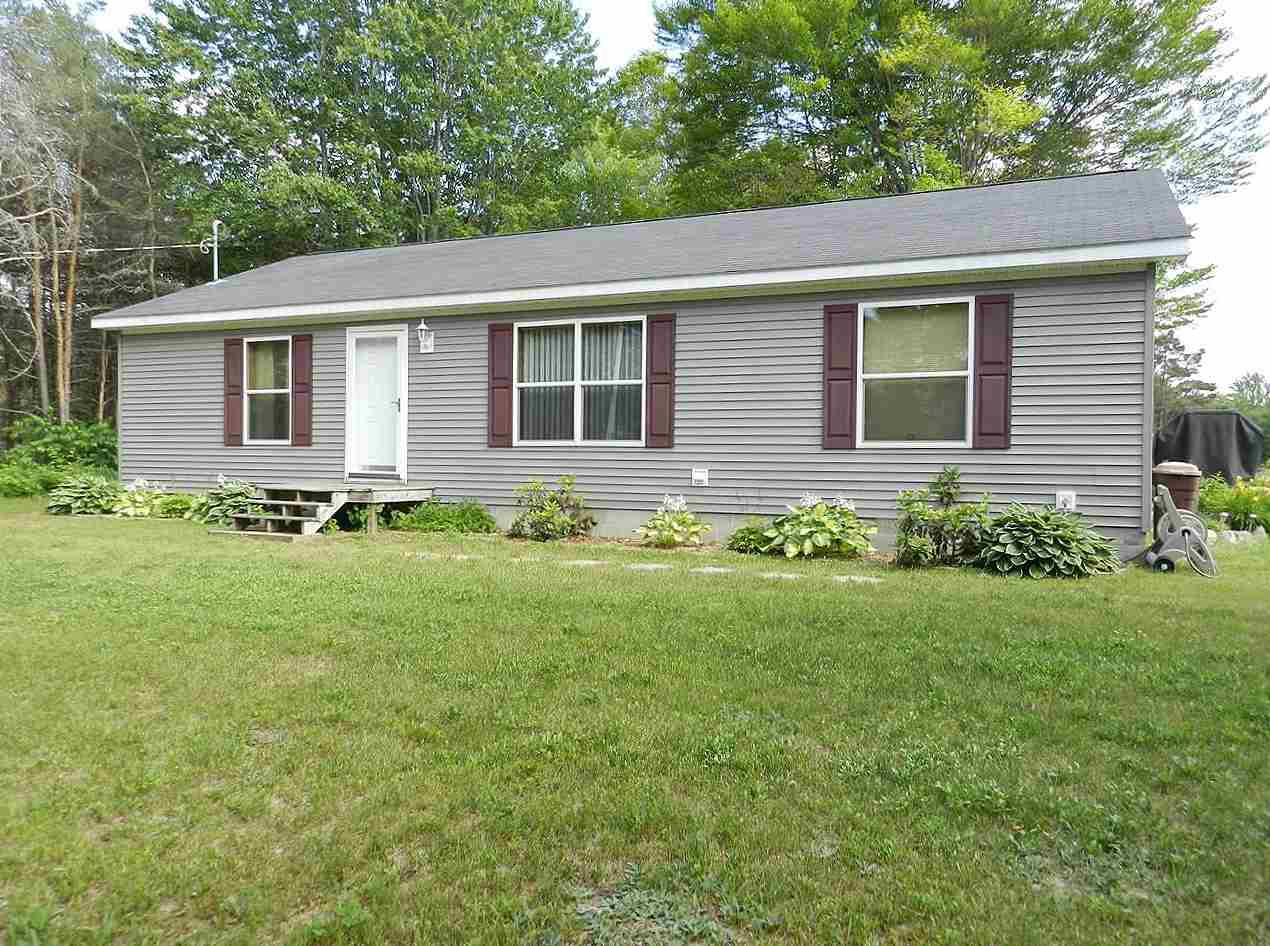 715 Thomas Road South Boardman, MI 49680 - Photo 1 of 33 1801515.JPG
