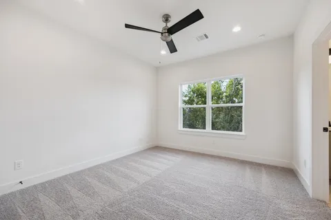 $1,370,000 | 2211 Saxon Drive, Houston, TX 77018