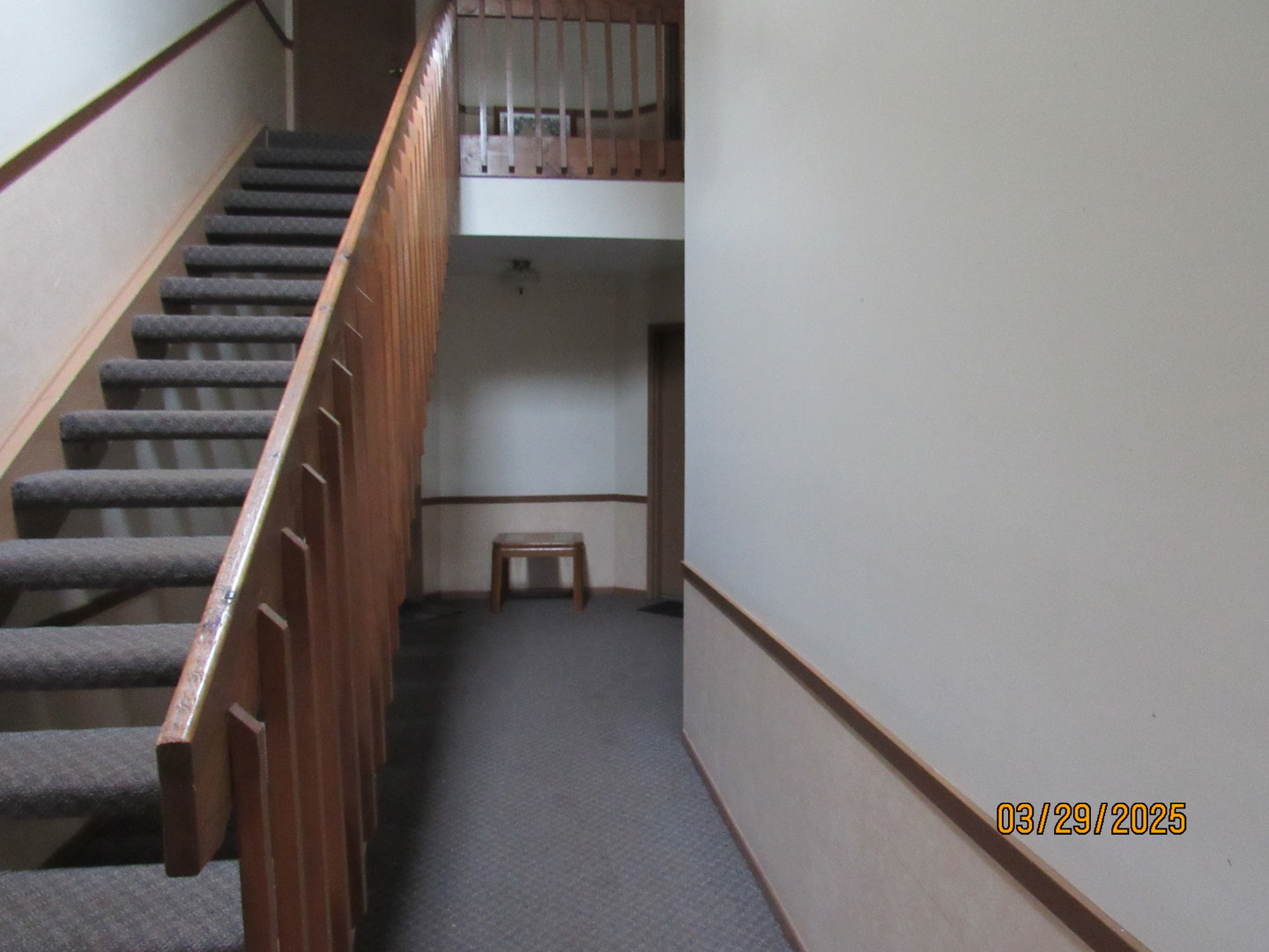 1735 Chesapeake Lane, Unit 7 Schaumburg, IL 60193 - Photo 2 of 22 a view of entryway