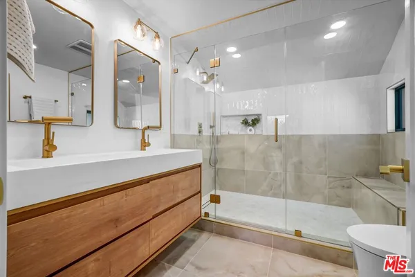 $1,298,000 | 24224 Spicewood Lane, Harbor City, CA 90710