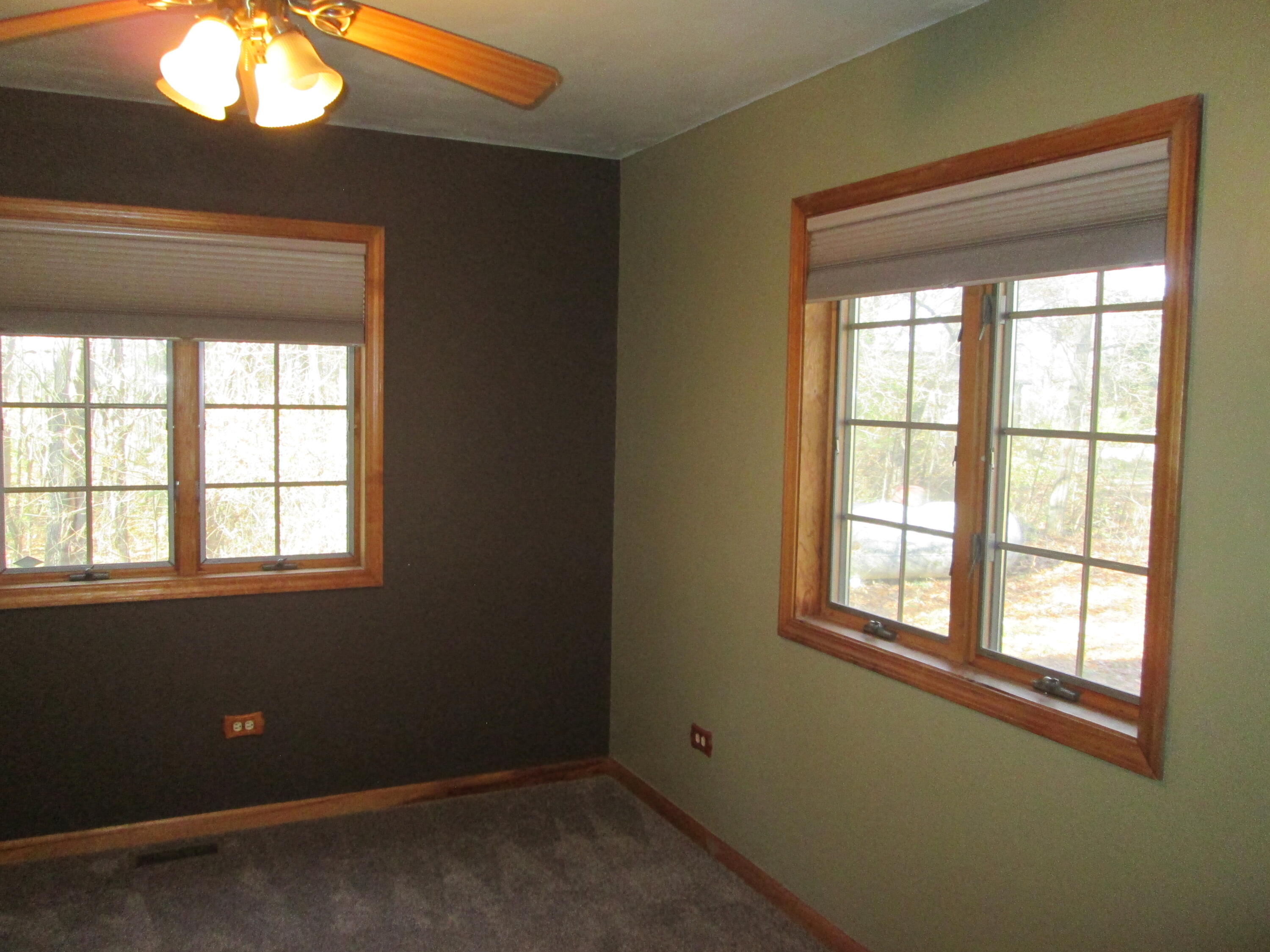 23900 Cline Avenue Lowell, IN 46356 - Photo 9 of 12 an empty room with a window
