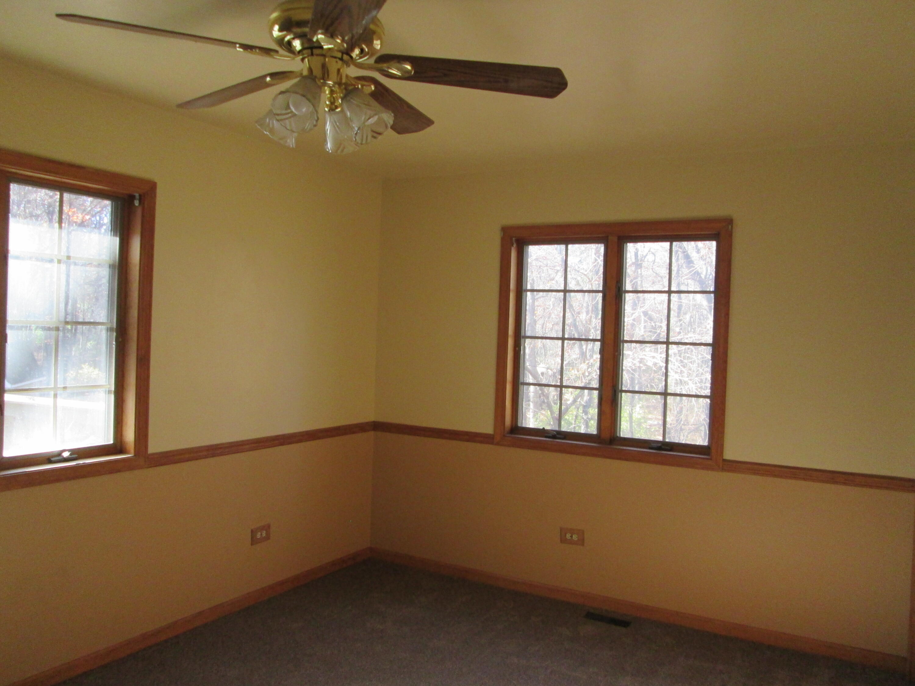23900 Cline Avenue Lowell, IN 46356 - Photo 10 of 12 an empty room with a window