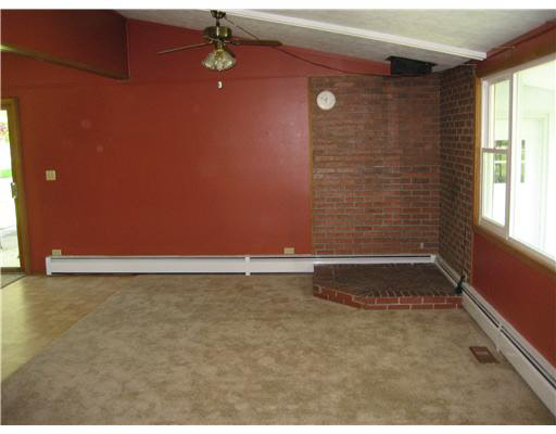 429 North Thorn Road Walkerton, IN 46574 - Photo 3 of 9
