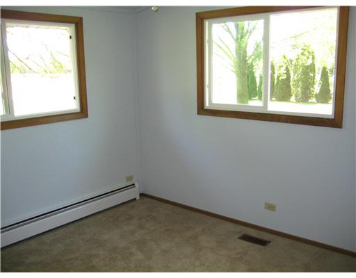 429 North Thorn Road Walkerton, IN 46574 - Photo 7 of 9