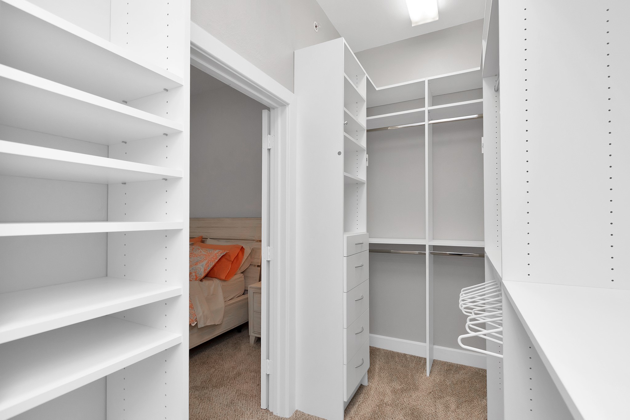 1901 Post Oak Boulevard, Unit 3113 Houston, TX 77056 - Photo 18 of 34 The closet includes several built-in shelves and drawers, making organization that much easier. The days of digging through your closet are over! Everything will be displayed in a way that’s practical, yet pleasing to the eye.