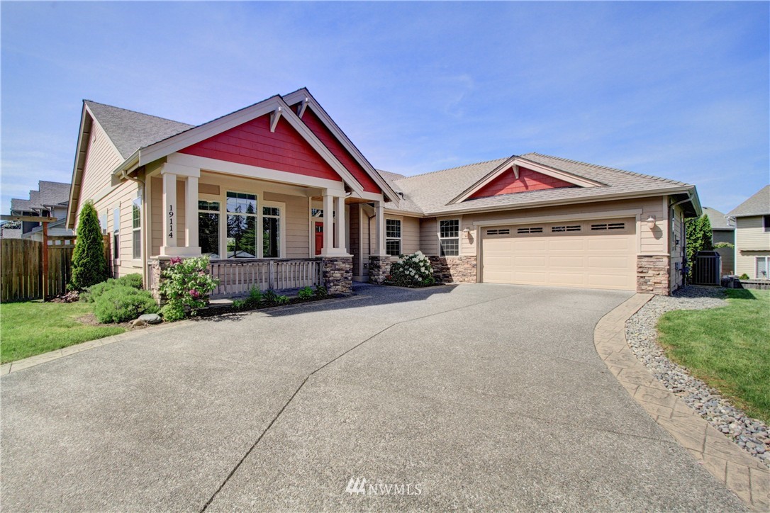 19114 Grannis Road Bothell, WA 98012 - Photo 1 of 25