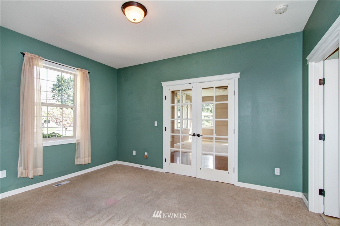 19114 Grannis Road Bothell, WA 98012 - Photo 20 of 25