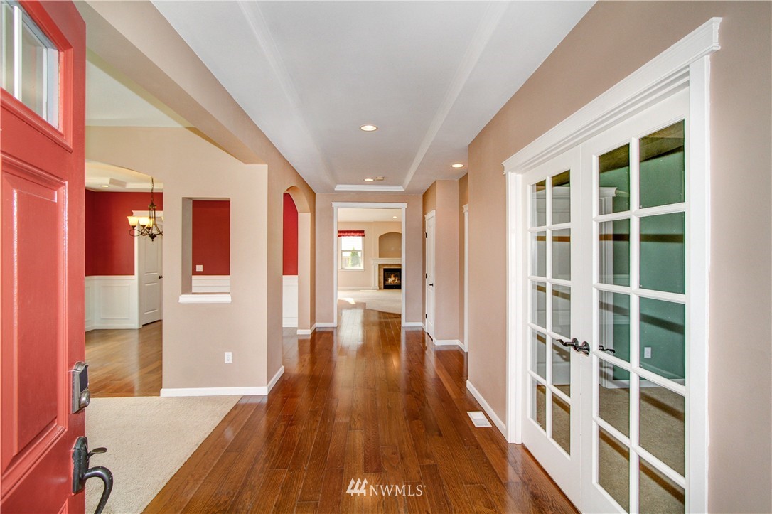 19114 Grannis Road Bothell, WA 98012 - Photo 3 of 25