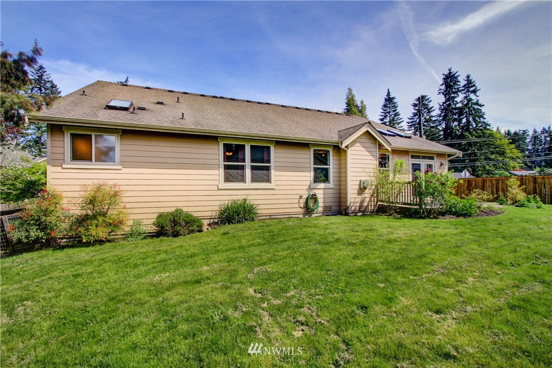 19114 Grannis Road Bothell, WA 98012 - Photo 23 of 25