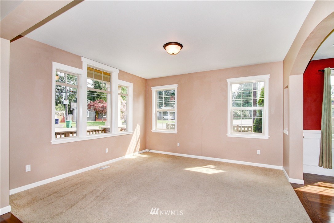 19114 Grannis Road Bothell, WA 98012 - Photo 5 of 25