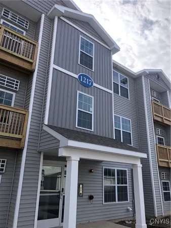 $1,650 | 1217 Tulip Street, Unit 128, Salina, NY 13090