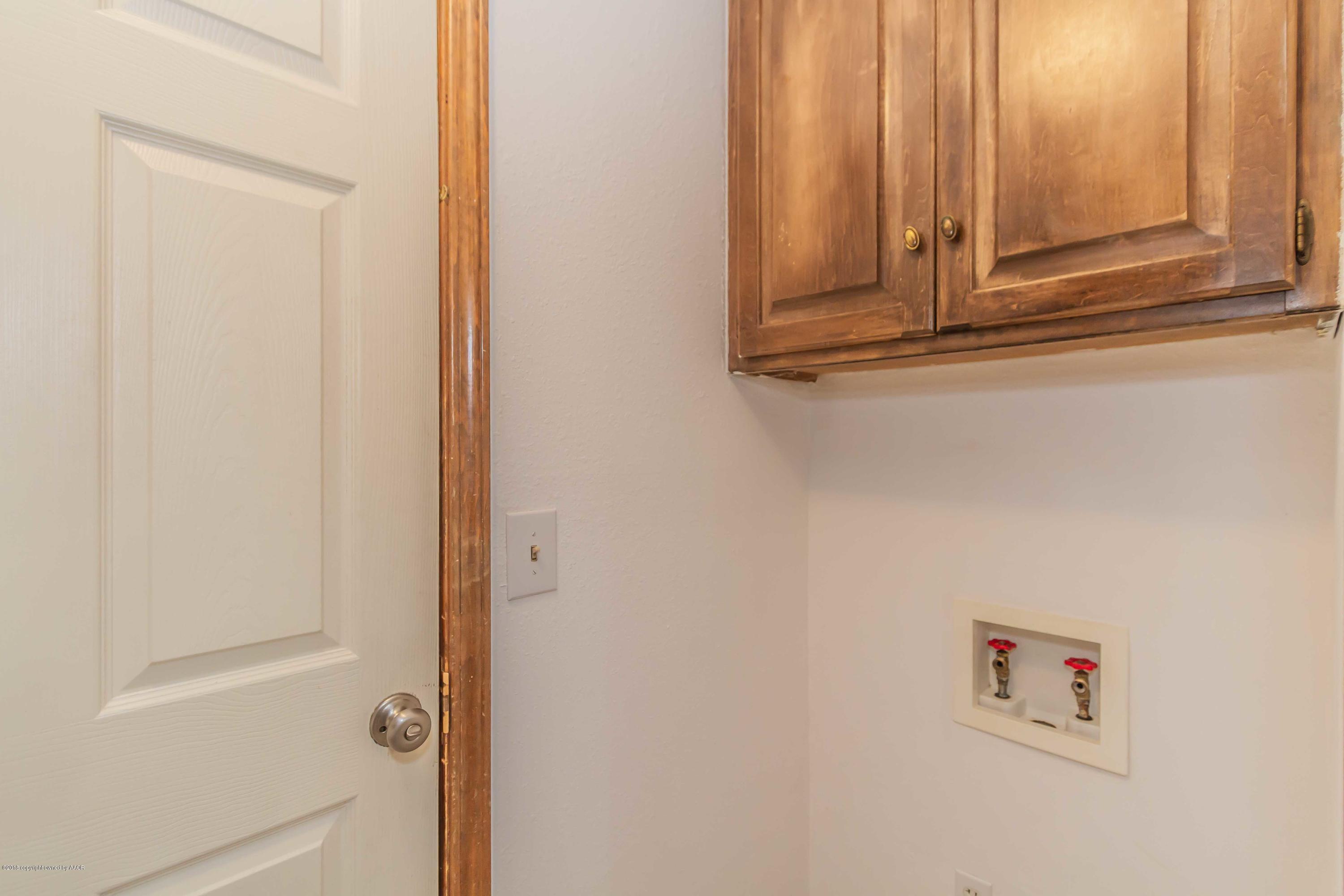 4448 Ridgecrest Circle Amarillo, TX 79109 - Photo 18 of 39 UTILITY