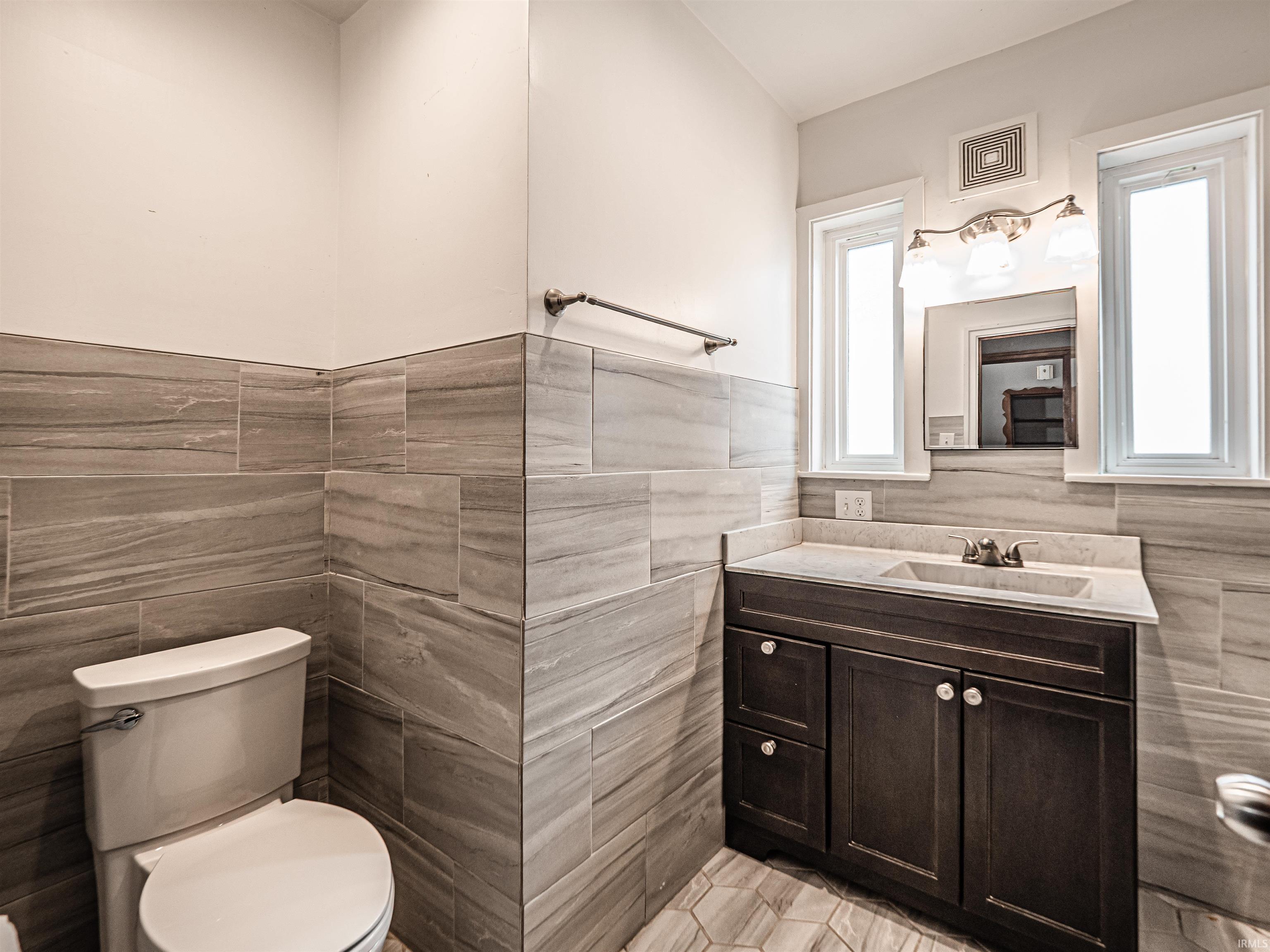 3727 Stringtown Road Evansville, IN 47711 - Photo 15 of 35