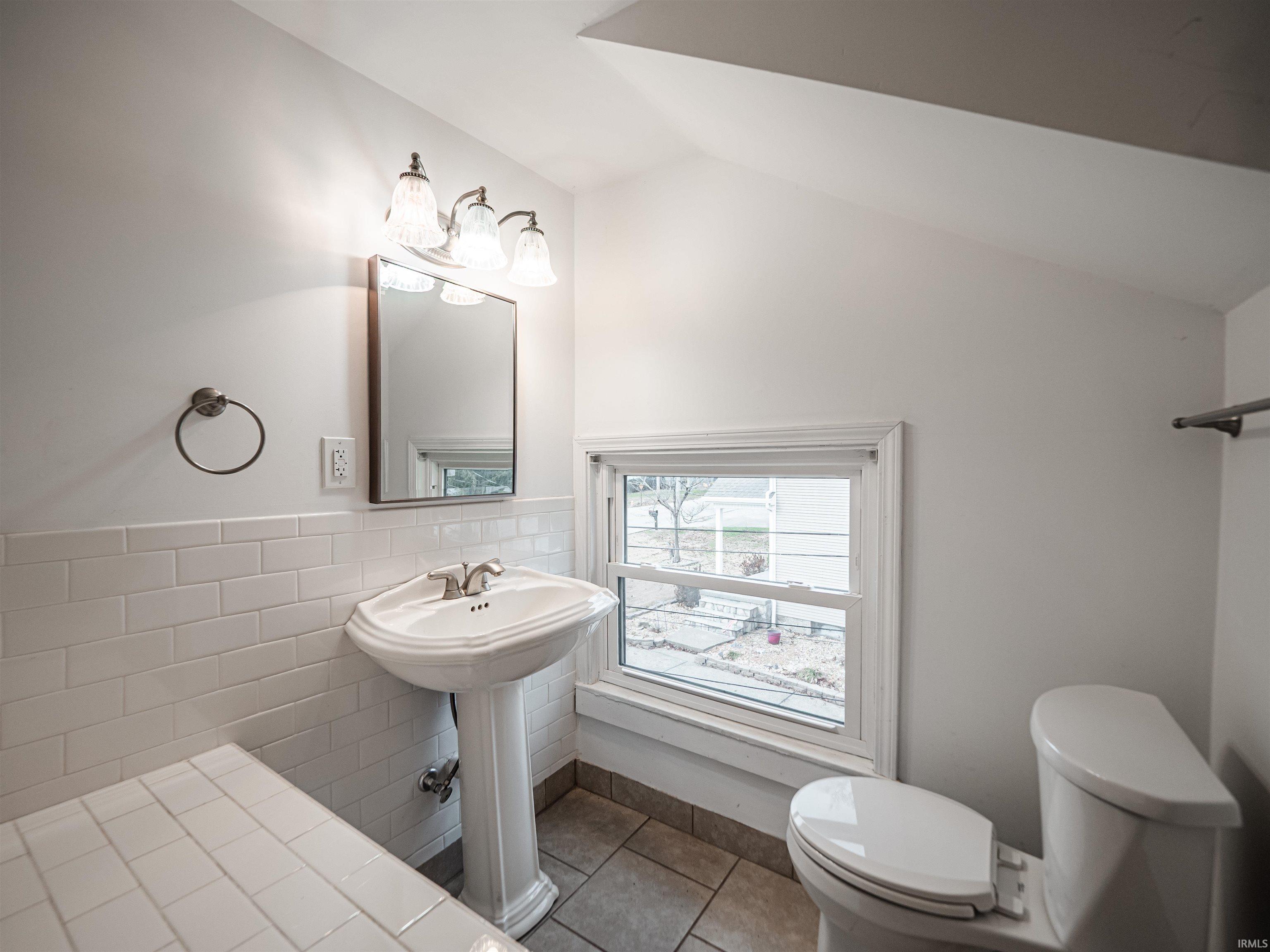 3727 Stringtown Road Evansville, IN 47711 - Photo 26 of 35