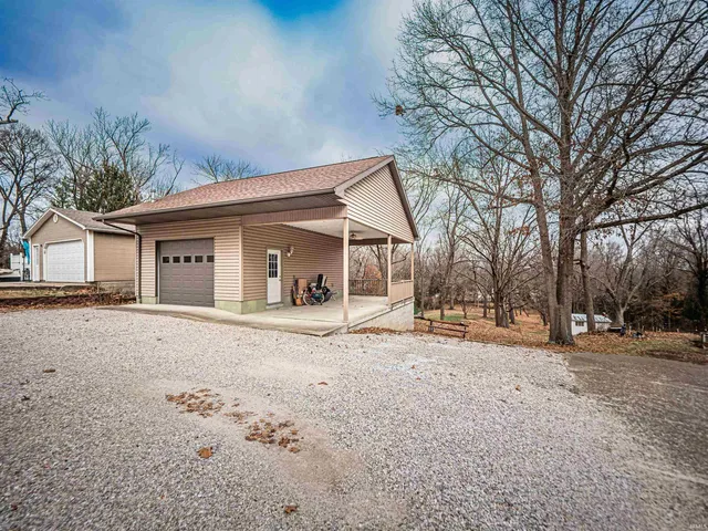 $190,000 | 3727 Stringtown Road, Evansville, IN 47711