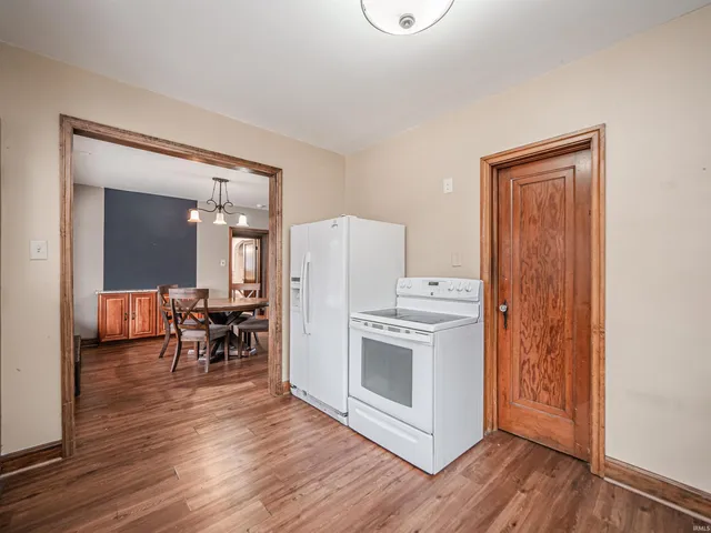 $190,000 | 3727 Stringtown Road, Evansville, IN 47711