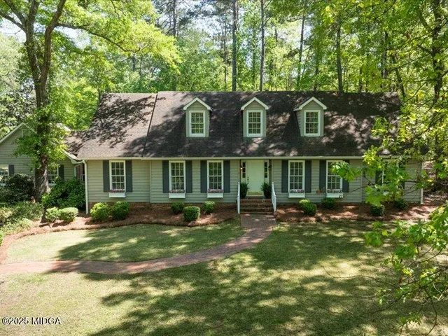 $529,900 | 5761 Kentucky Downs Drive, Macon, GA 31210