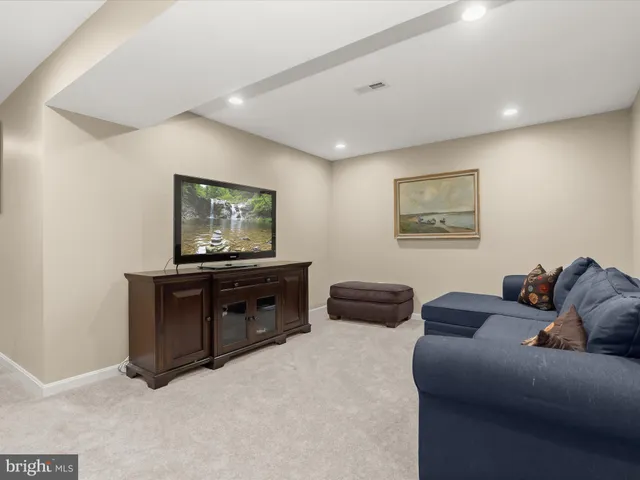 $1,100,000 | 15300 Doe Hill Court, Woodbine, MD 21797