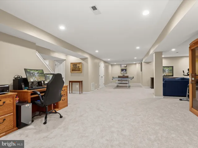 $1,100,000 | 15300 Doe Hill Court, Woodbine, MD 21797