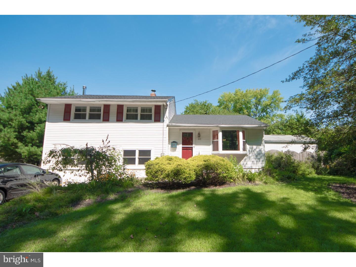 102 Kirkwood Road Gibbsboro, NJ 08026 - Photo 1 of 23 Gallery Image 1