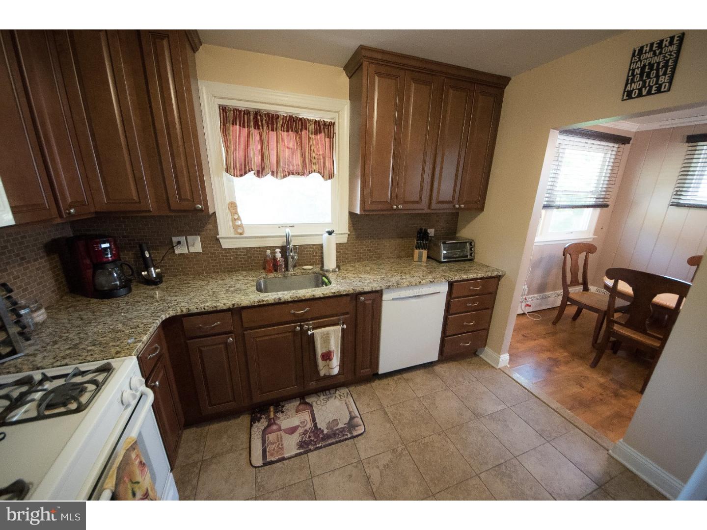 102 Kirkwood Road Gibbsboro, NJ 08026 - Photo 10 of 23 Gallery Image 10