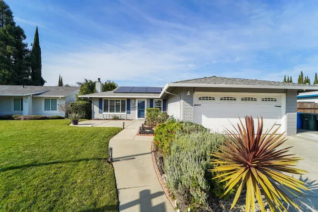 $585,000 | 113 Richard Place, Vacaville, CA 95687