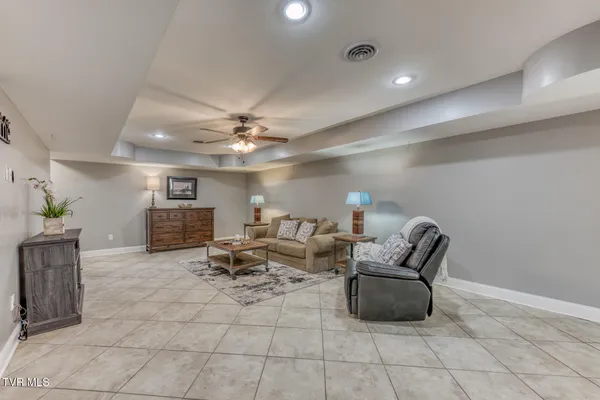 $930,000 | 139 Jay Armentrout Road, Jonesborough, TN 37659
