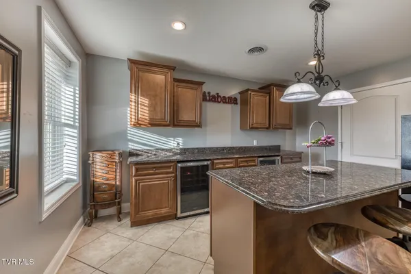 $930,000 | 139 Jay Armentrout Road, Jonesborough, TN 37659