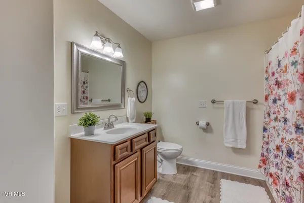 $930,000 | 139 Jay Armentrout Road, Jonesborough, TN 37659
