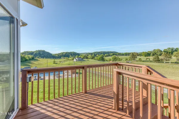 $930,000 | 139 Jay Armentrout Road, Jonesborough, TN 37659