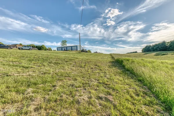 $930,000 | 139 Jay Armentrout Road, Jonesborough, TN 37659