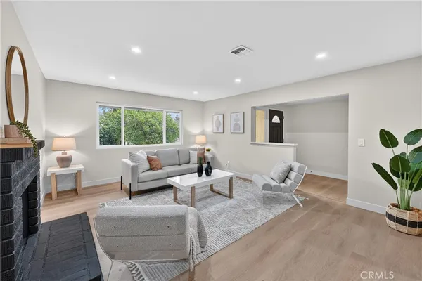 $1,099,000 | 833 North Oceanbluff Avenue, San Dimas, CA 91773
