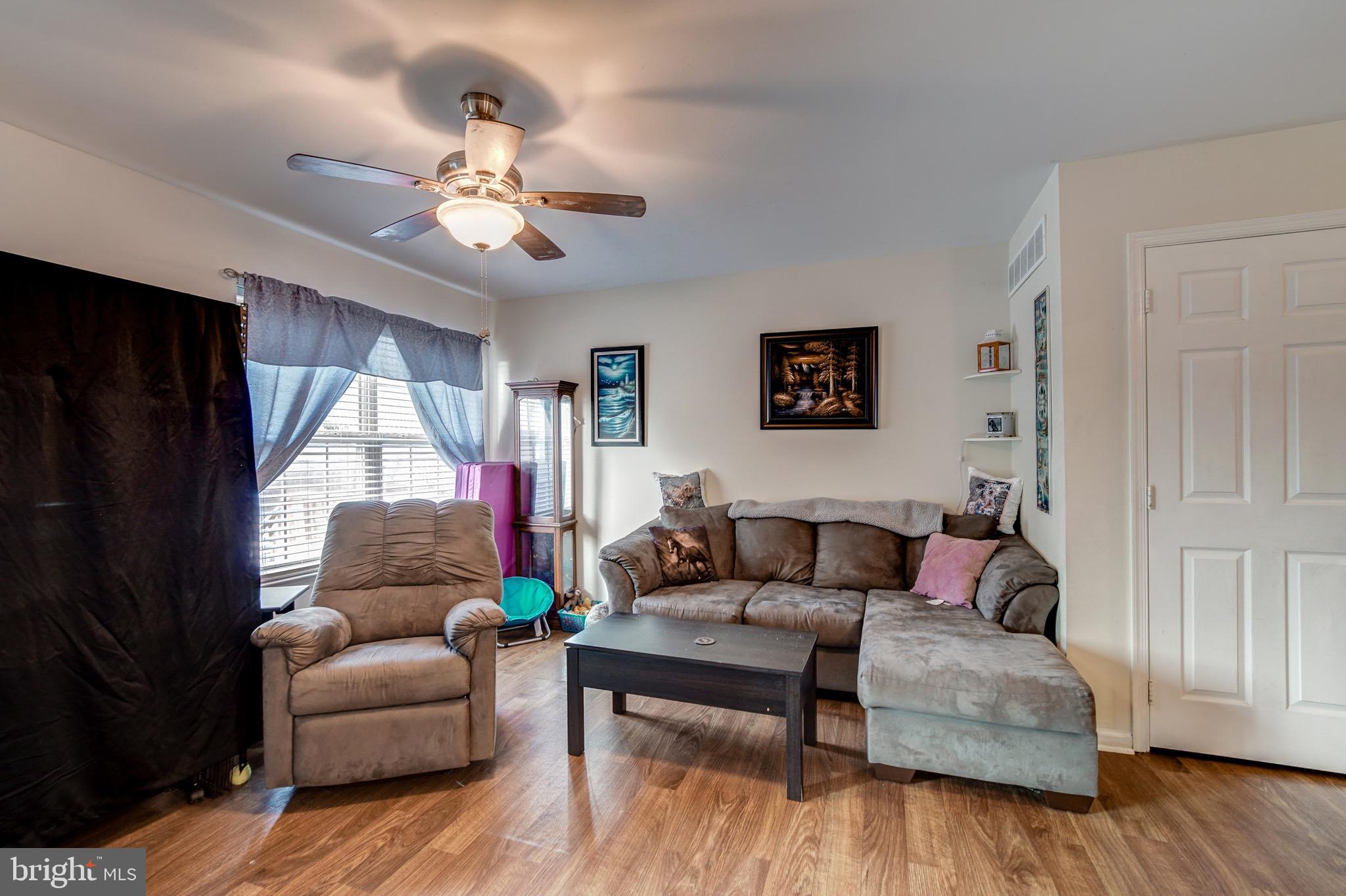 305 Buttonwoods Road Elkton, MD 21921 - Photo 13 of 28 Great room