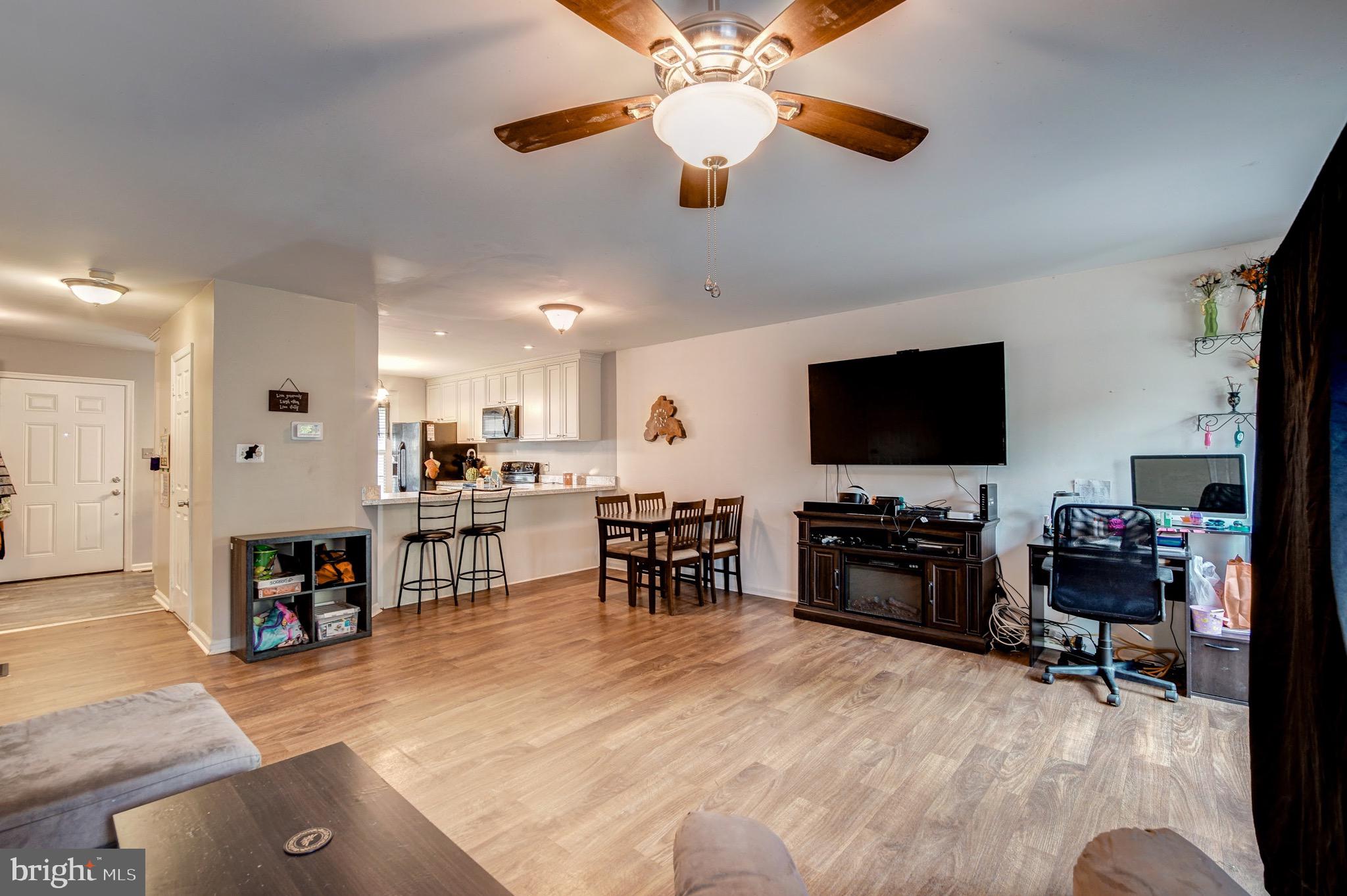 305 Buttonwoods Road Elkton, MD 21921 - Photo 15 of 28 Great room